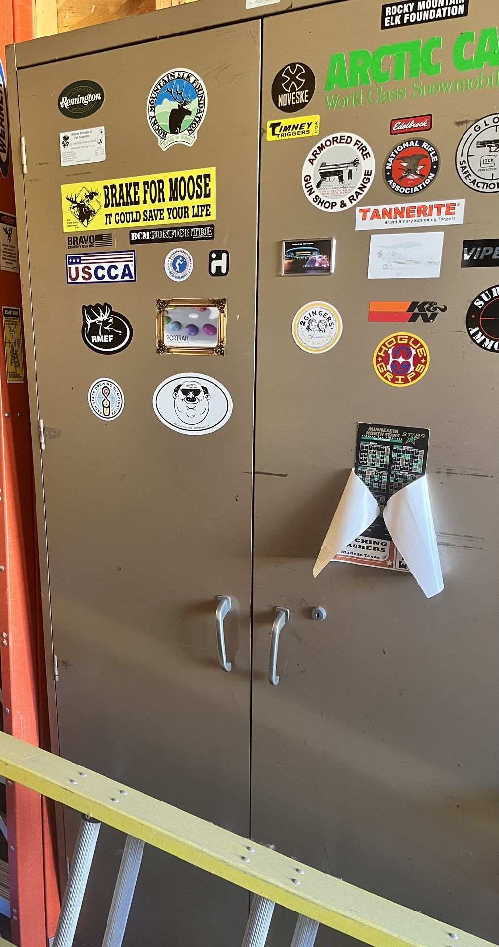 Metal Garage Cabinet With Shelves