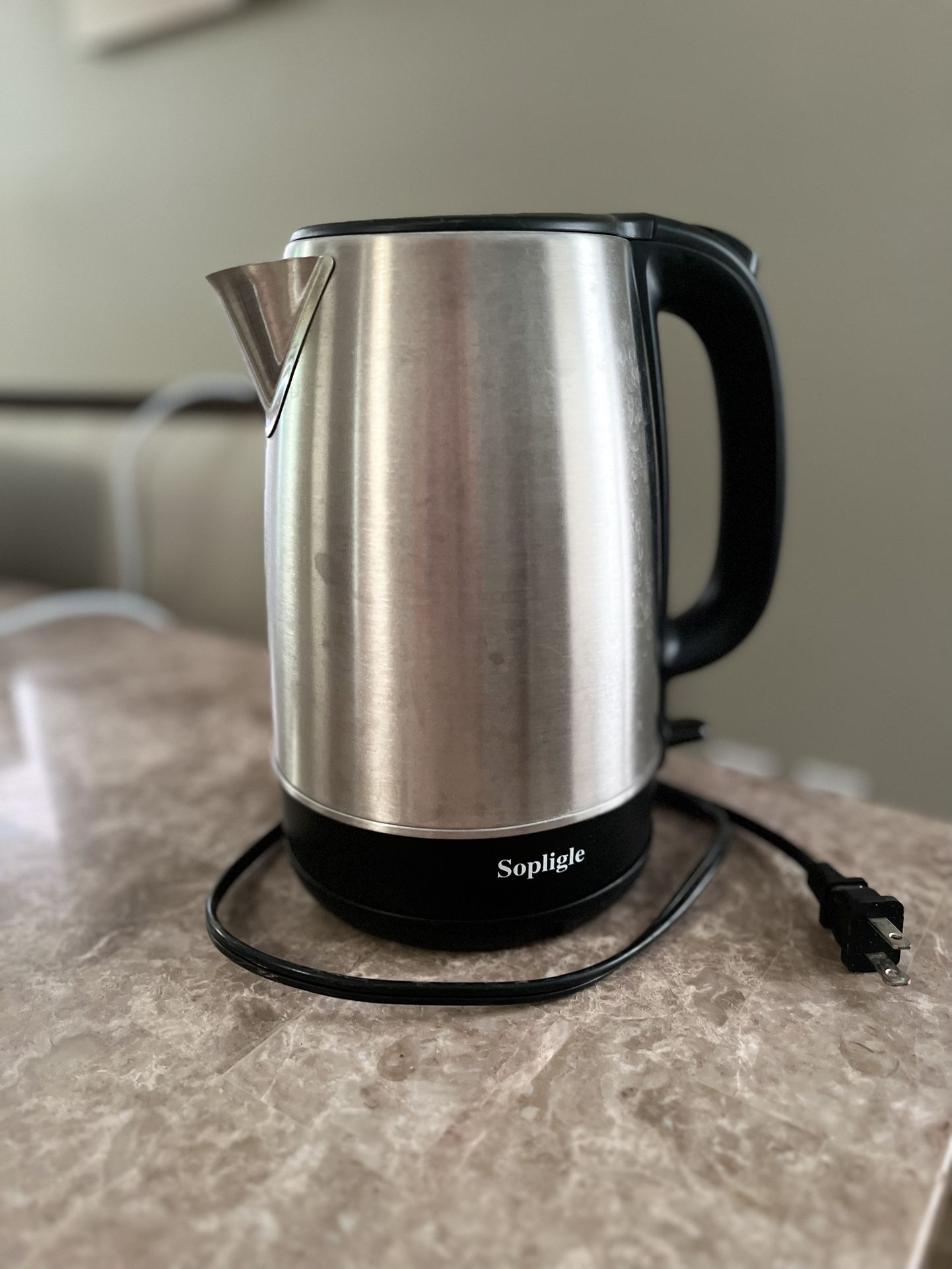 Sopligle Electric Kettle for Sale in Houston, TX OfferUp