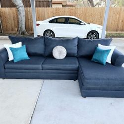 Sofa Sectional Great Condition Super Clean And Comfy 