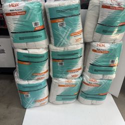 HDX 14 in. x 14 in. Terry Towels (100-Count) $25 each, bolsa de toallas para limpiar
