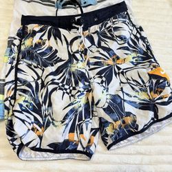 Men’s Swim  Trunks XL