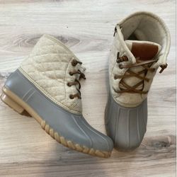 Nautica  Women's Boots Size 10, Brand New 