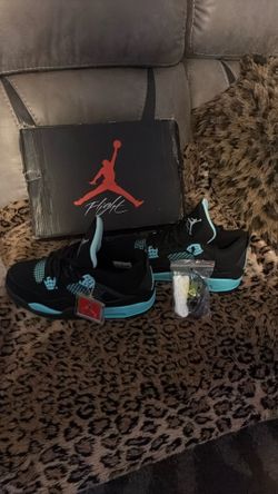 Air Jordan four retro Tiffany’s