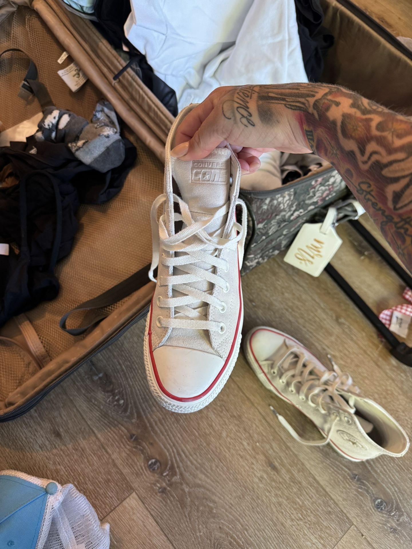 Suede Converse