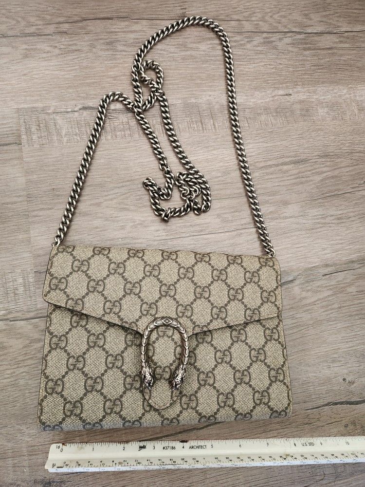 Gucci dionysus shoulder bag