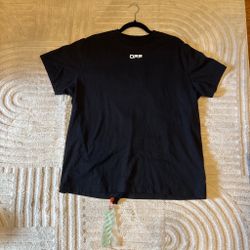 Men’s off-white tee short sleeve