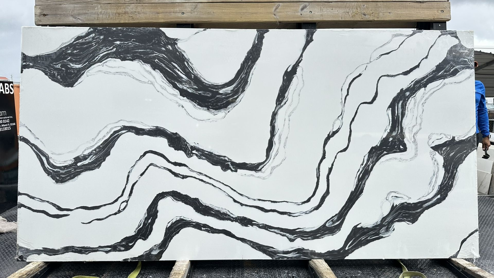 CALACATTA QUARTZ JUMBO SLABS BLACK NACARÍ 127X64 2CM FOR KITCHEN COUNTERTOPS,All Products : American Fashion Style Bags On Sale