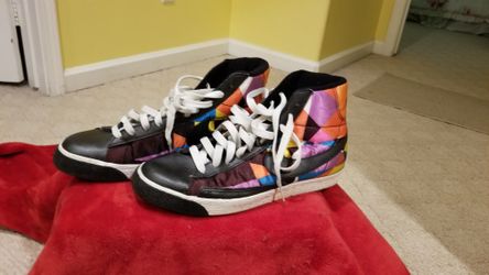 High top Sneakers 9.5