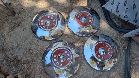4 Vintage Ford 10 5/8” Painted and Chrome Dog Dish Hubcaps wheel covers hubcap set hub cap