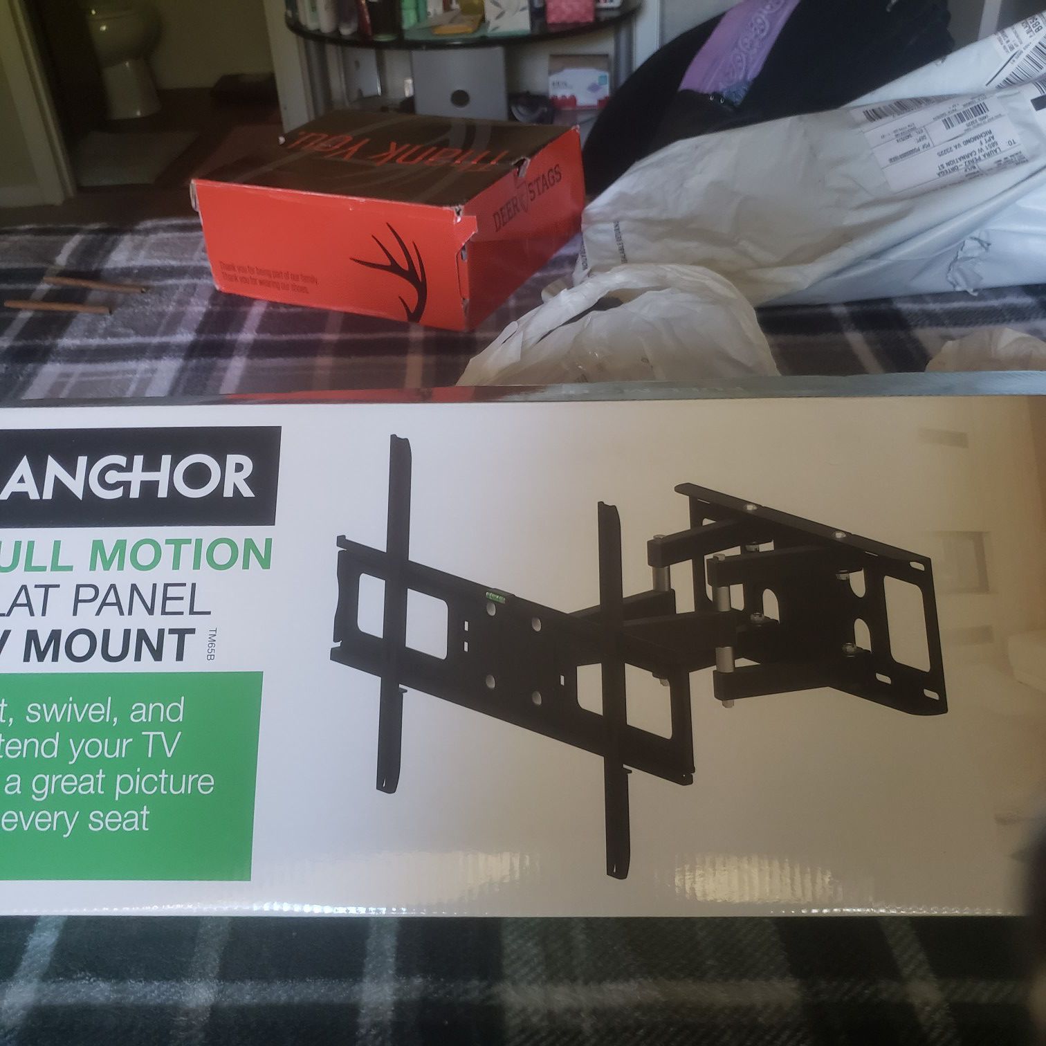 Anchor Tilt Swivel and Pull forward Mount for a Flat screen TV up to 70inches