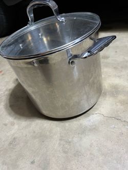 Large pot with glass lid