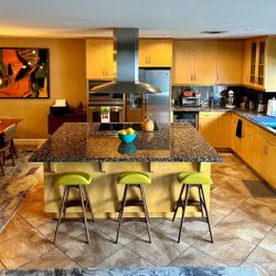 Verdugo 29” Wooden Barstools 