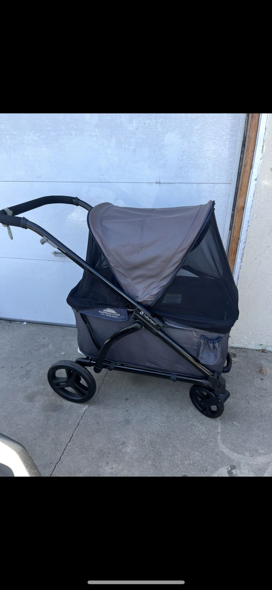 BABY TREND EXPEDITION STROLLER WAGON