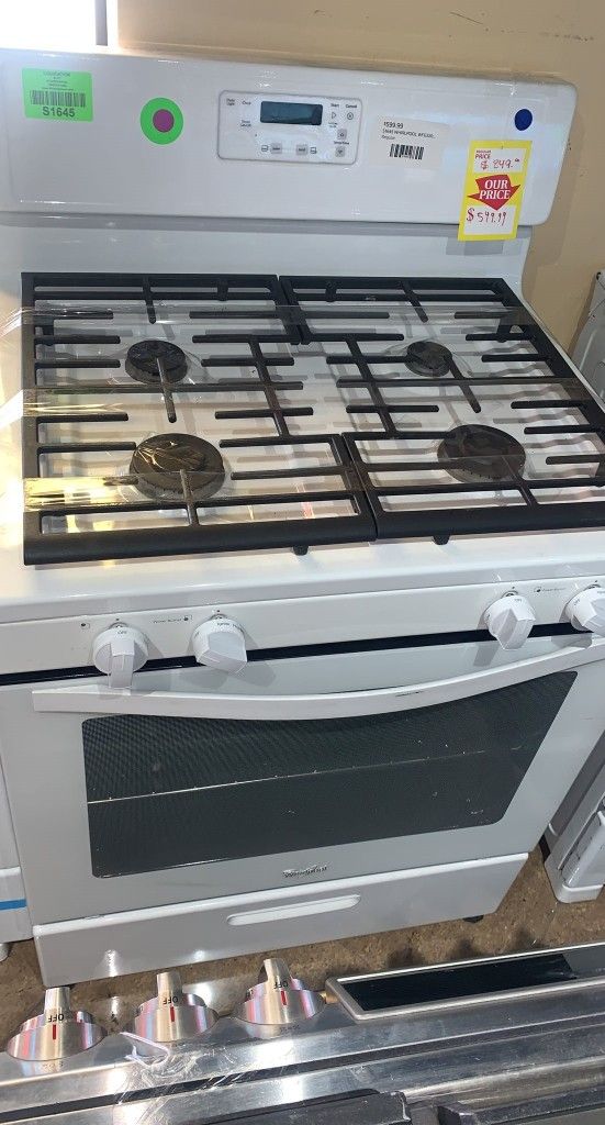WHIRLPOOL WFG320M0BW 30-in 4 Burners 5.1-cu ft Freestanding Gas Range