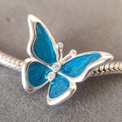 PANDORA Oversize Butterfly Charm