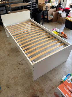 Twin bed frame with slats