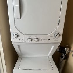GE Electric Stackable Washer/Dryer