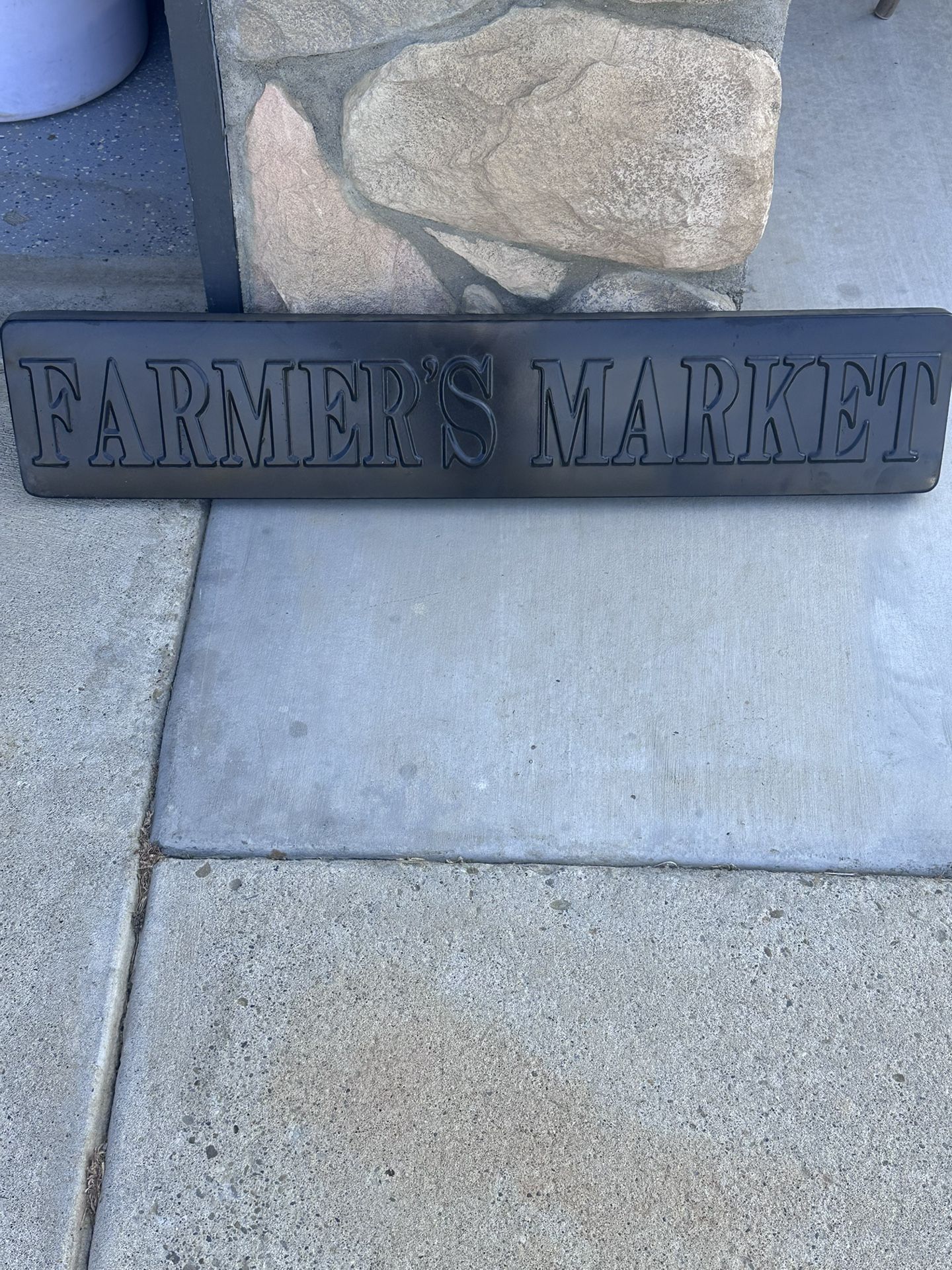 Farmers market sign