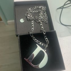 Silver Mens Chain And Pendant 
