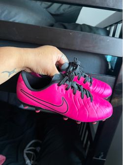 Girls Nike Soccer Cleats