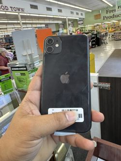 iPhone 11 Unlocked Excellent Condition 