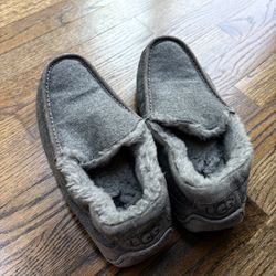 Uggs Men’s Ascot Slipper 
