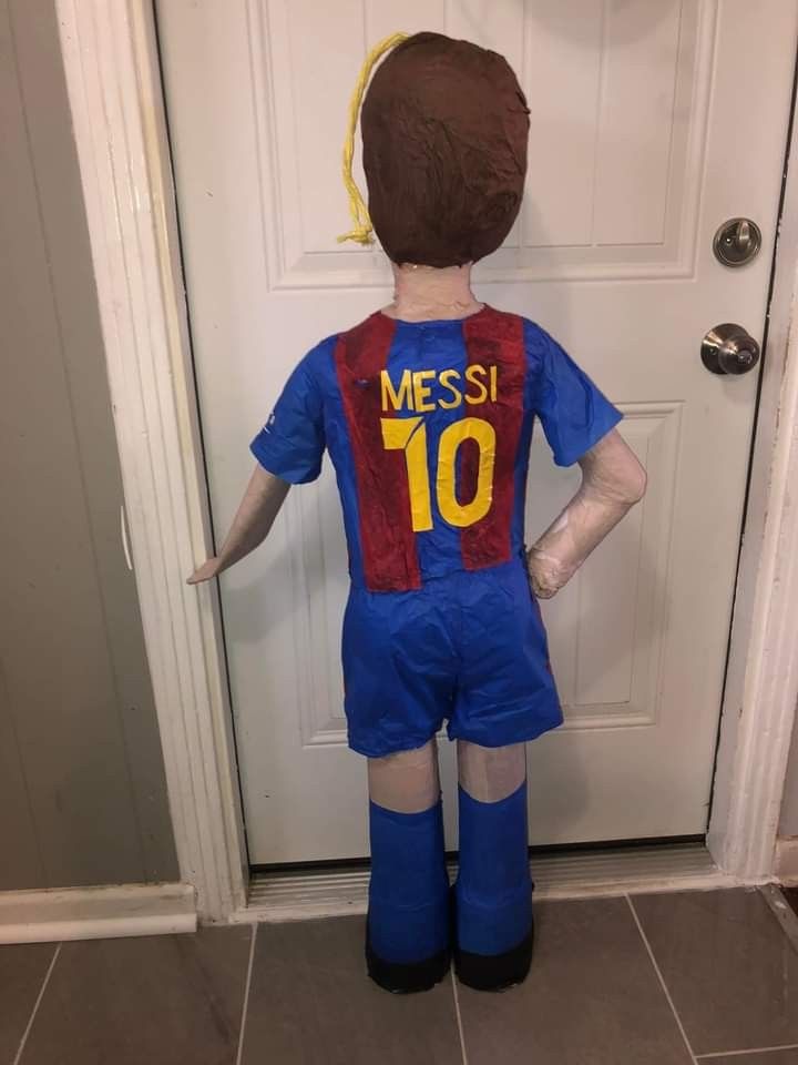 Messi Pinata