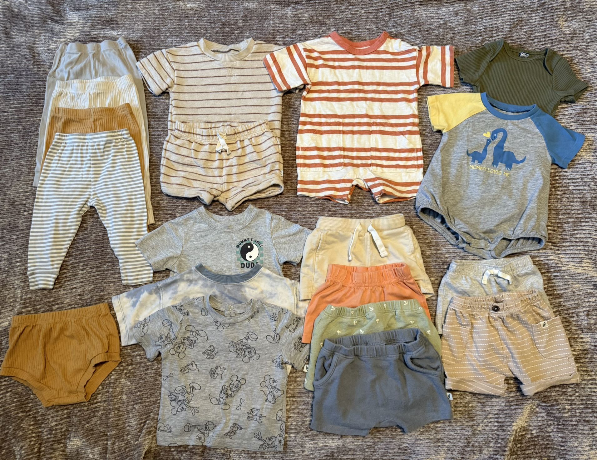 6-9 Month Baby clothes Bundle 