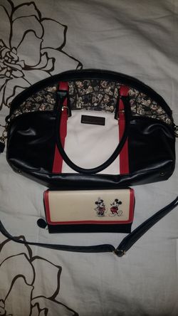 Bradford Exchange Minnie Mouse Purse & Wallet
