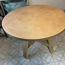 Wood Table And Chairs 