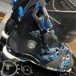 Solomon, ski boots, men’s, X wave, hundred Flexe, two pair available, view detail page, $98 each