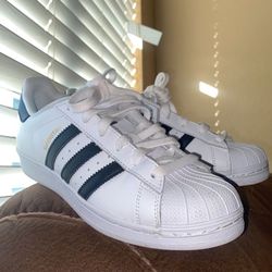 Adidas Superstar Size 6