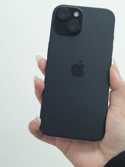 iPhone 15 Plus 6.7" (Unlocked) 128GB Good Black
