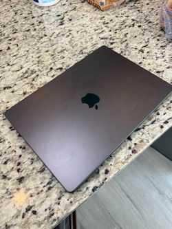 Apple MacBook Pro 14” M3 Pro 18GB RAM 512GB SSD