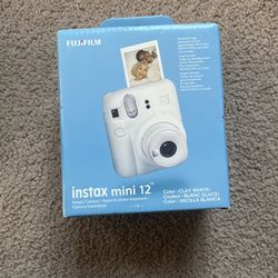 Instax Mini 12 Camera