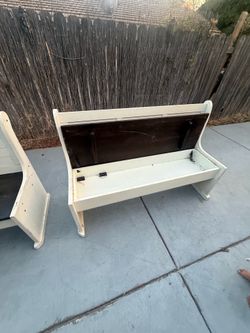 Table booths