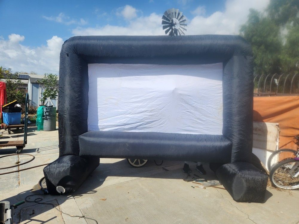 Inflatable Movie Screen