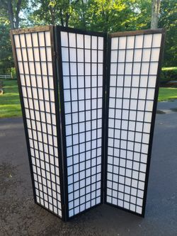 Room divider