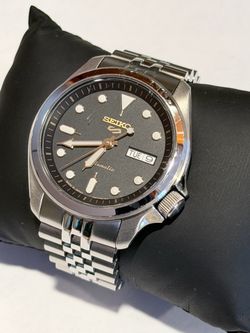 Seiko 5 sports watch