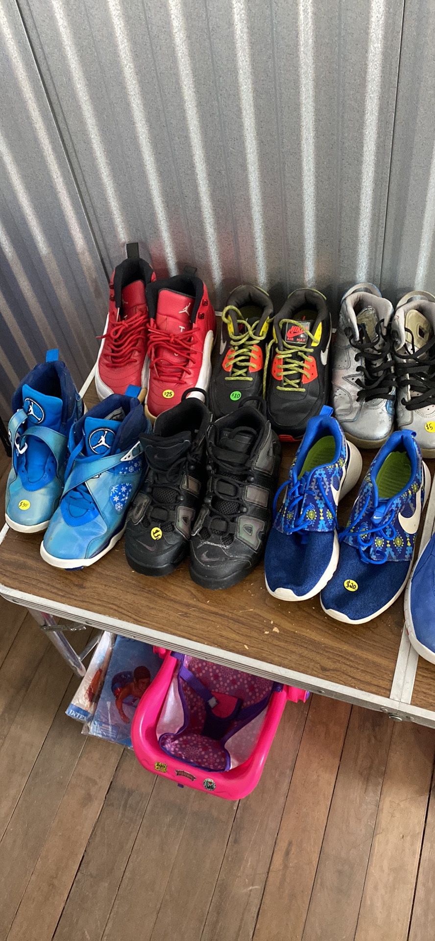 Jordan’s And Nikes Different Sizes