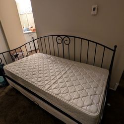 Trundle Day Bed