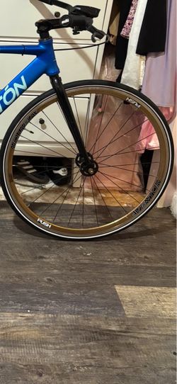 Aventon Fixed Gear Bike
