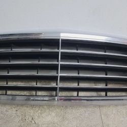 MERCEDES BENZ S Class. A220 880 05 83 9040 FRONT GRILLE