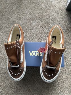 Vans Low-Top Sneakers with Studded Detail (size 10.5)