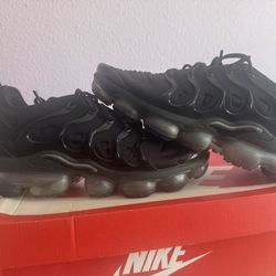 Women’s Air Vapor Max Plus 