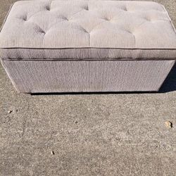 Tufted Storage Ottoman
