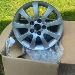 4  16” Lexus Rims 