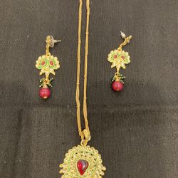 Indian Gold Red Jewelry Pendant Set