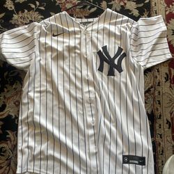 New York Yankees Derek Jeter Jersey