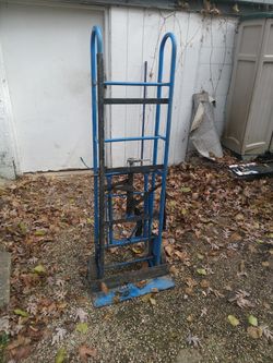 HAND TRUCK/ DOLLY